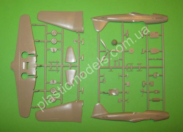 1/72 FLY 72035 Ilyushin Il-10 Russian service