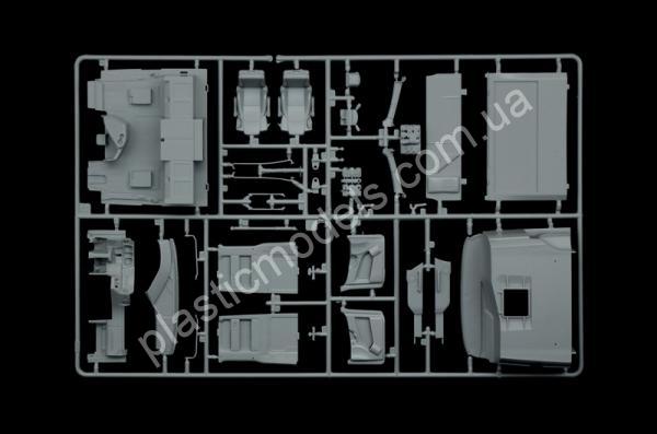 1/24 Italeri 3935 Mercedes-Benz ACTROS MP4 Giga Space