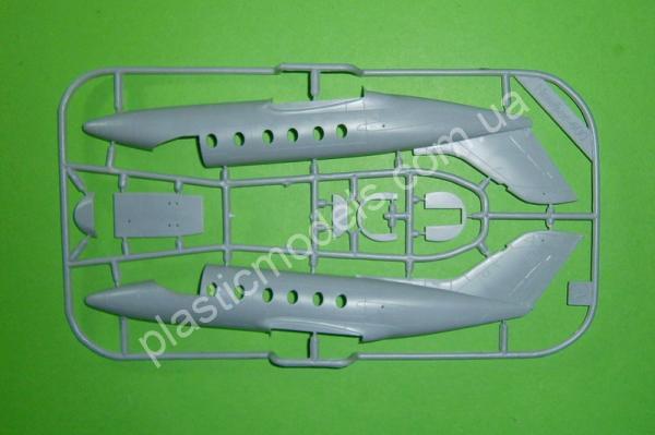 1/72 SOVA-M 72052 Beechjet 400A