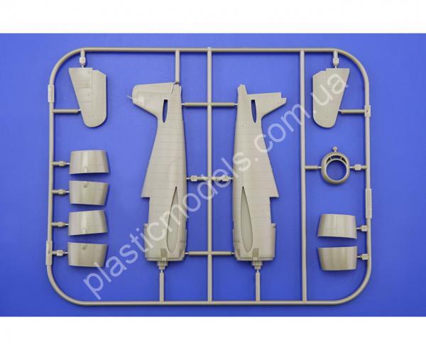 1/72 Eduard 7077 F6F-5 Hellcat