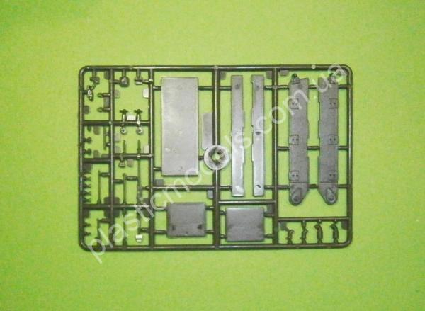 1/72 UM 464 Gun Motor Carriage T35