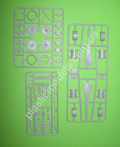1/72 A-model 72327 C-37B Gulfstream