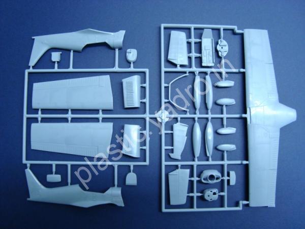 1/48 AZ model 4823 Zlin 50M