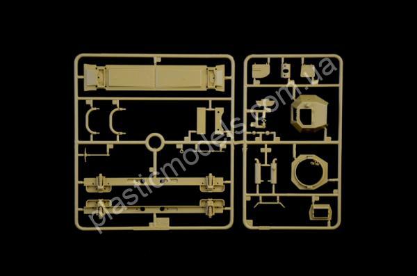 1/35 Italeri 6591 Autoblinda AB 41 with Bersaglieri El Alamein