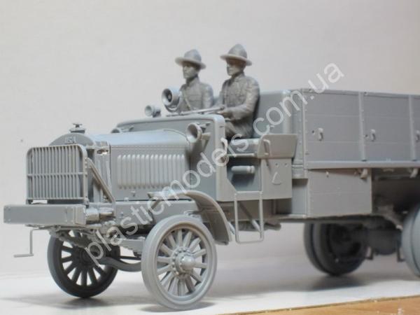 1/35 ICM 35653 Standard B “Liberty” with US Drivers