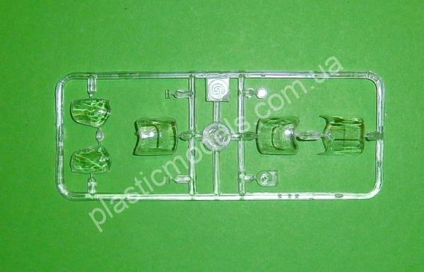 1/72  A-model 72357 Diamond Da-42 MPP