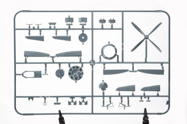 1/48 Eduard 82124 Tempest Mk.II early version