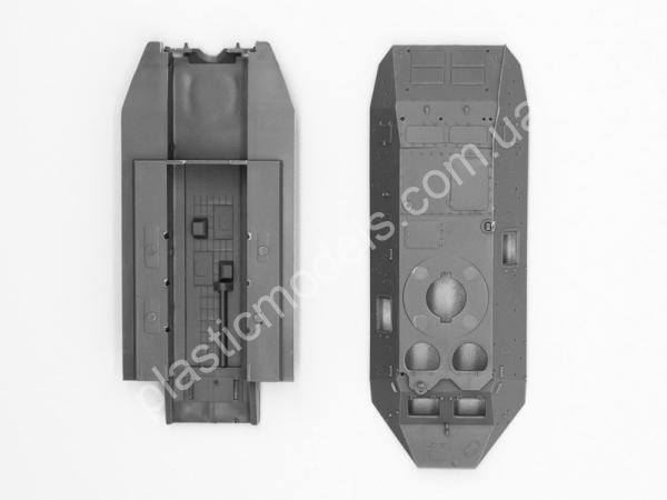 1/72 ICM 72911 The armored personnel carrier BTR-60PB