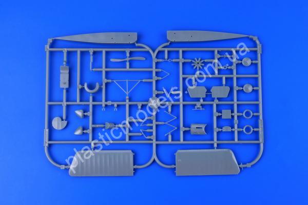 1/72 Eduard 7444 Fokker E.III Weekend Edition