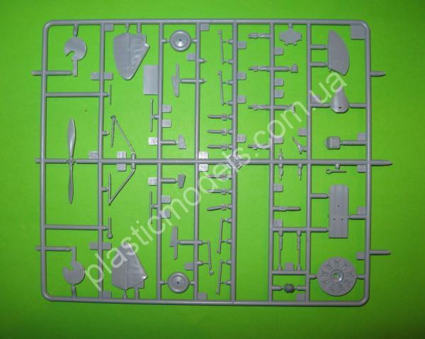 1/48 Ark-model 48033 Истребитель И-16 тип 24 Бориса Сафонова
