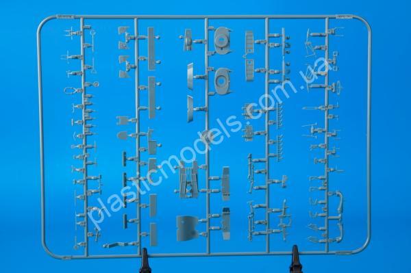 1/48 Eduard 82122 Tempest Mk. V series 2