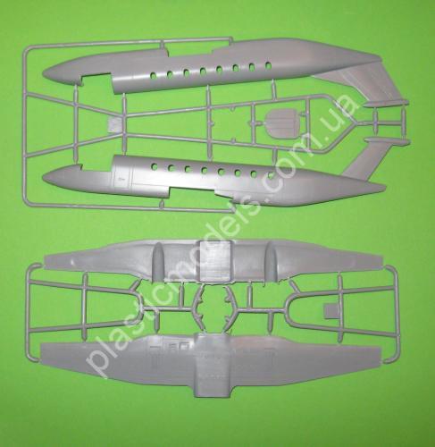 1/72 A-model 72344 Beechcraft C-12J