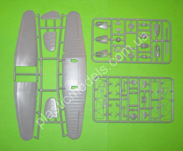 1/48 Mikro Mir 48-011 The Yakovlev Yak-18