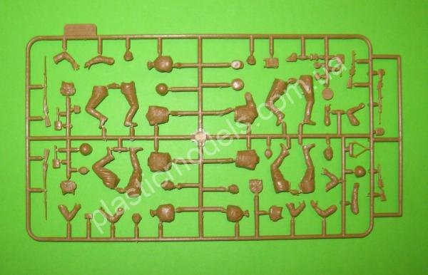 1/35 Master Box 3523 Soviet Infantry in action