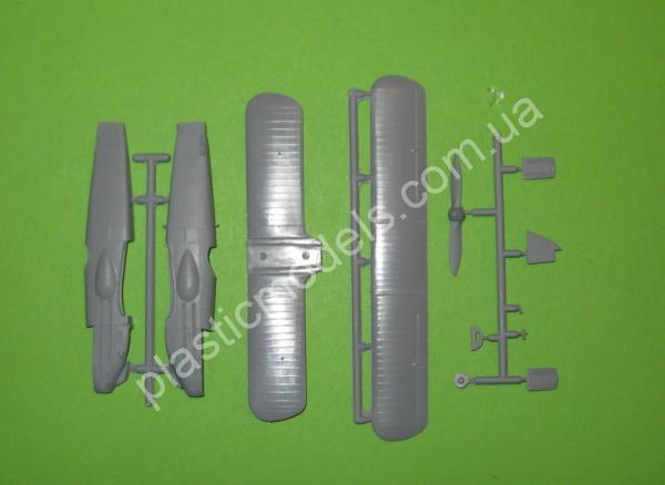 1/72 RS models 92079 Avia B.534 III. version