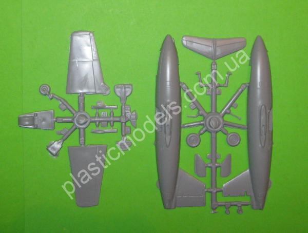 1/72 A-model 7212 Истребитель-перехватчик И-270