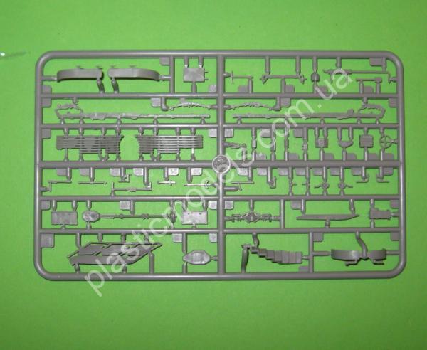 1/72 Roden 737 Type B Bus 