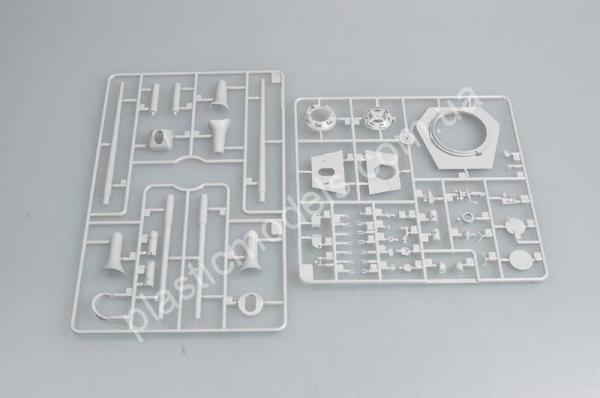 1/35 Trumpeter 1536 German tank E-50