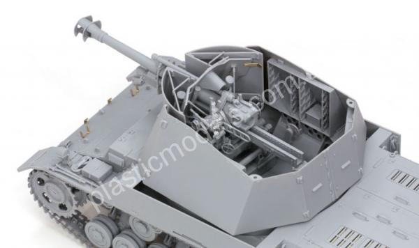 1/35 Dragon 6710 leFH18/40/2 (sf) auf G.W. Pz.Kpfw.III/IV