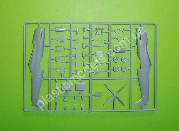 1/72 Kovozavody Prostejov 0294 Spitfire PR.Mk.XI “Special Markings”