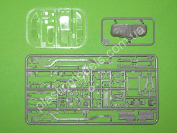 1/35 Roden 815 Packard Clipper 1941 staff car