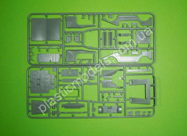 1/35 ACE 35104 MUNGA F91/4 0.25t 4x4 truck