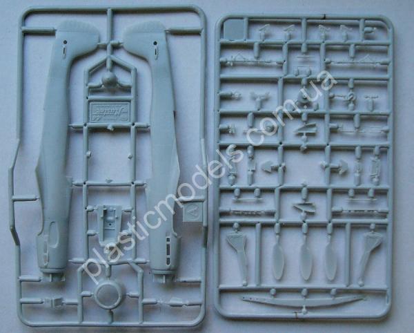 1/72 ART model 72004 TA 152 H-1 German interceptor