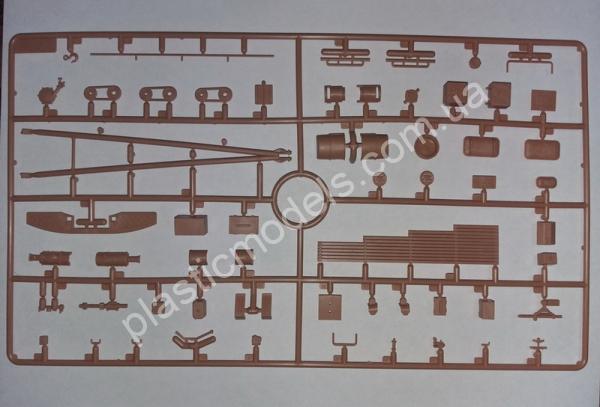 1/35 ICM 35520 ZiL-131 MTO-AT, Soviet Recovery Truck
