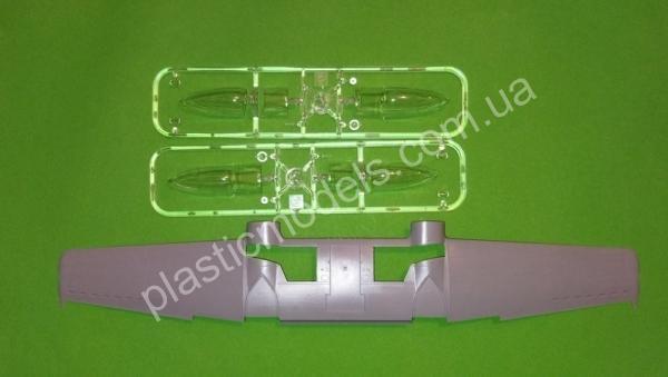 1/48 Modelsvit 4818 North-American F-82F/G Twin Mustang