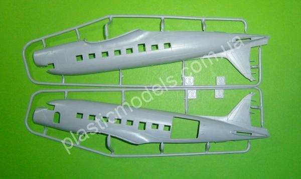 1/72 A&A Models 7246 Conroy Tri-Turbo-Three Douglas DC-3