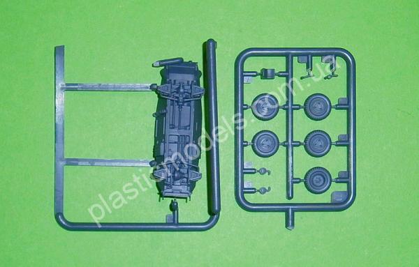 1/72 First To Fight 048 Sd.Kfz. 221 German Light Armored Car