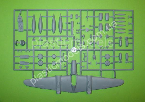 1/72 RS models 92254 F-4/F-4A Lightning
