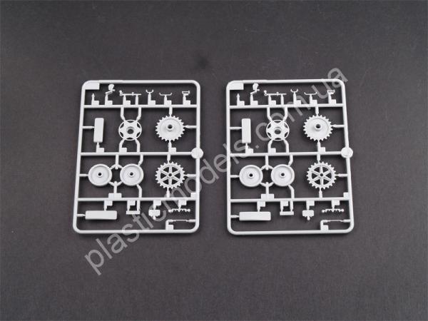 1/35 Trumpeter 5527 German NBFZ Type 1 Heavy Tank