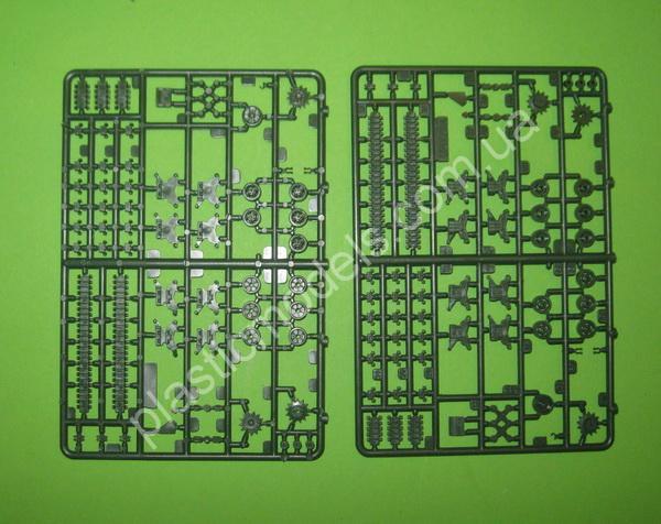 1/72 UM 384 Medium tank Sherman IIC