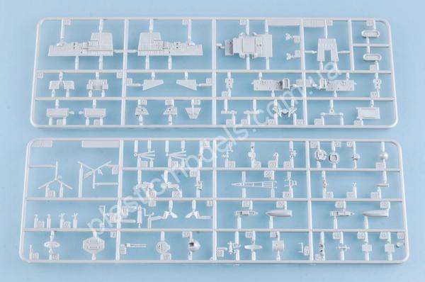 1/700 Trumpeter 05723 Ukraine Navy Slava Class Cruiser Vilna Ukraina