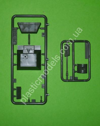1/72 UM 304 Self-propelled plant SU-76