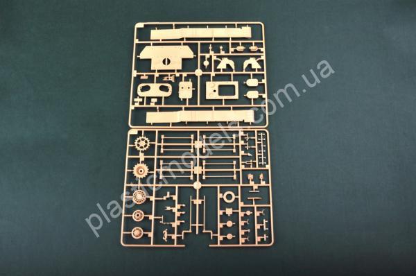 1/35 HobbyBoss 82492 German Panther Ausf.D Flak Bergepanther