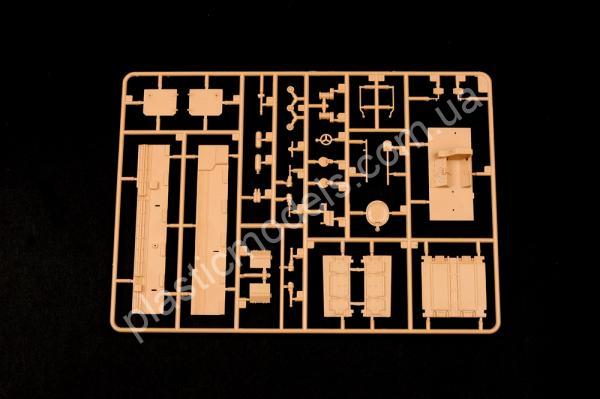 1/35 Trumpeter 1531 United Arab Emirates BMP-3