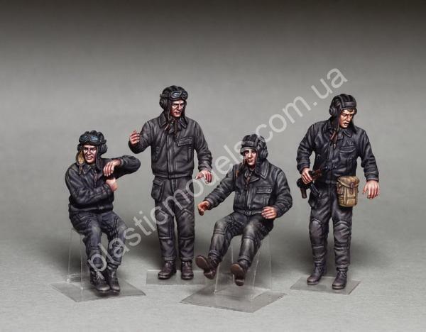 1/35 MiniArt 37037 Soviet Tank Crew 1960s-70s