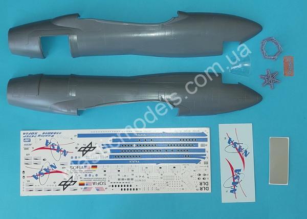 1/144 AMP 144-014 Boeing 747 Airborne Telescope SOFIA