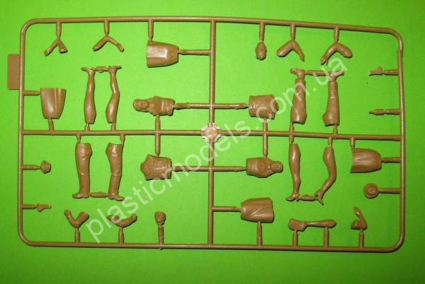 1/35 Master Box 3514 Europe, 1945
