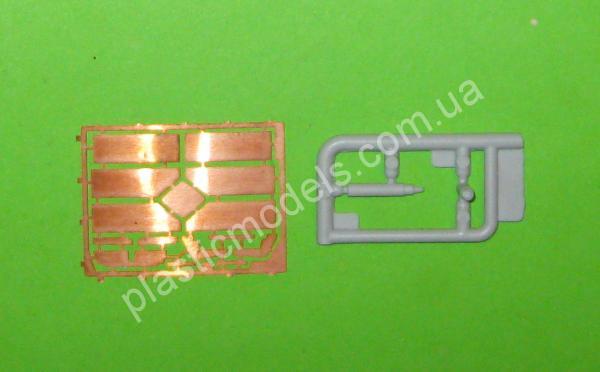 1/72 UM 359 Self-propelled 10,5cm STuH 44/2 auf Jagdpanzer 38(t)
