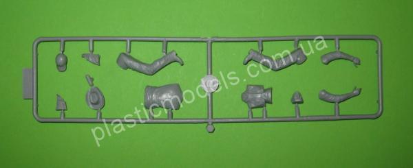 1/24 Master Box 24044 Truckers series. Mike (Beach Boy) Barrington
