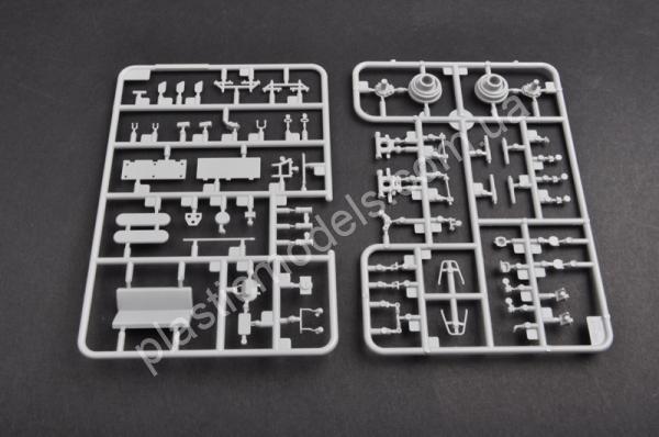 1/35 Trumpeter 1545 Russian BTR-60PB Armored Personnel Carri