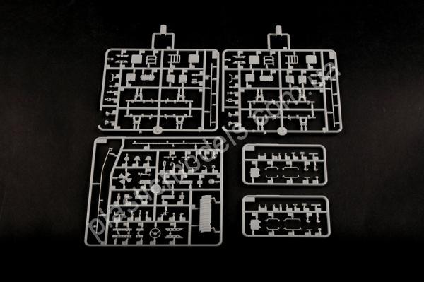 1/35 Trumpeter 1544 Russian BTR-60PB