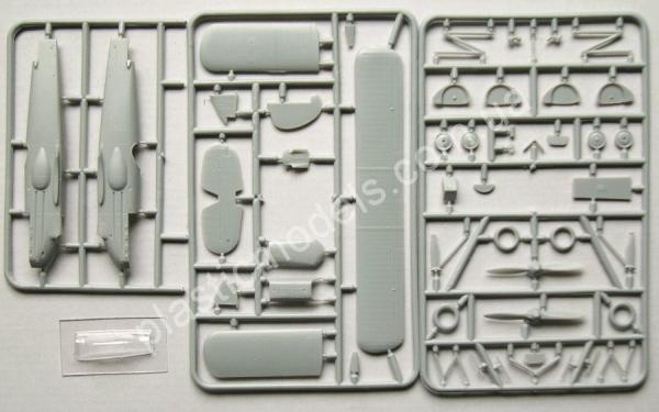 1/72 HR model 72008 Avia B-534/II Slovakia (incl. PE)