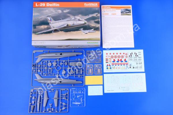 1/48 Eduard 8099 L-29 Delfín