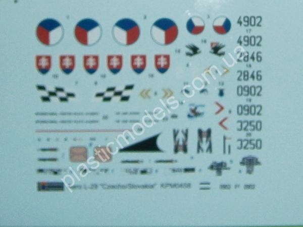 1/72 Kovozavody Prostejov 0458 Aero L-29 Delfín 