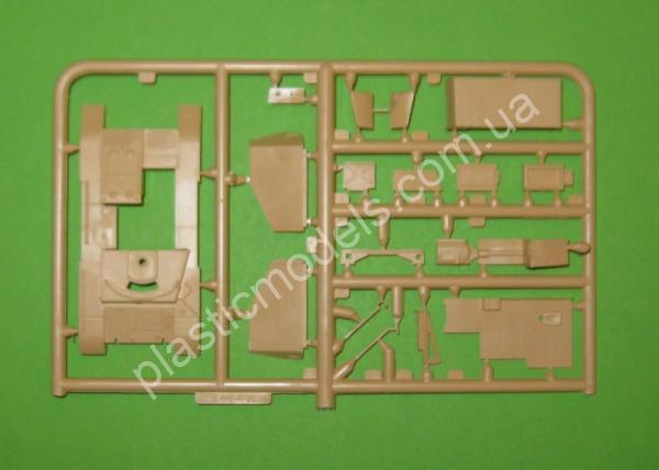 1/72 Special Armour Vehichles 72020 Sd.Kfz 131 Marder II (7,5 cm PaK 40/2)