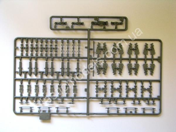 1/72 Zvezda 9037 Корабль Джека Воробья 